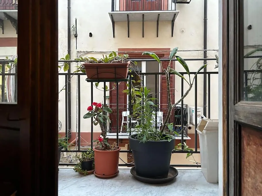 Апартаменты Casa Roccolima Палермо 0*,  Италия